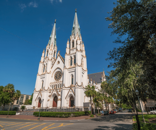 Savannahs Historic Walking Tour: A Journey Through Time – Georgia, USA, United States